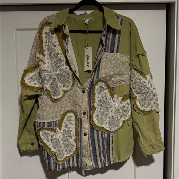 Blue Velvet Jackets & Blazers - NWT Blue Velvet Butterfly Shacket